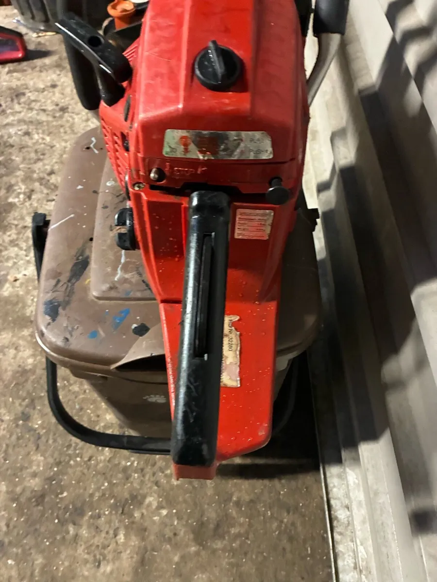 chainsaw - Image 3