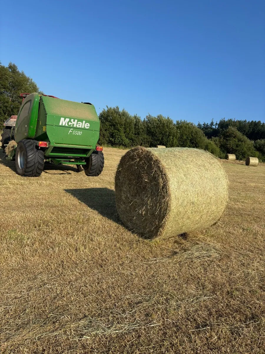 Hay 4x4 - Image 1
