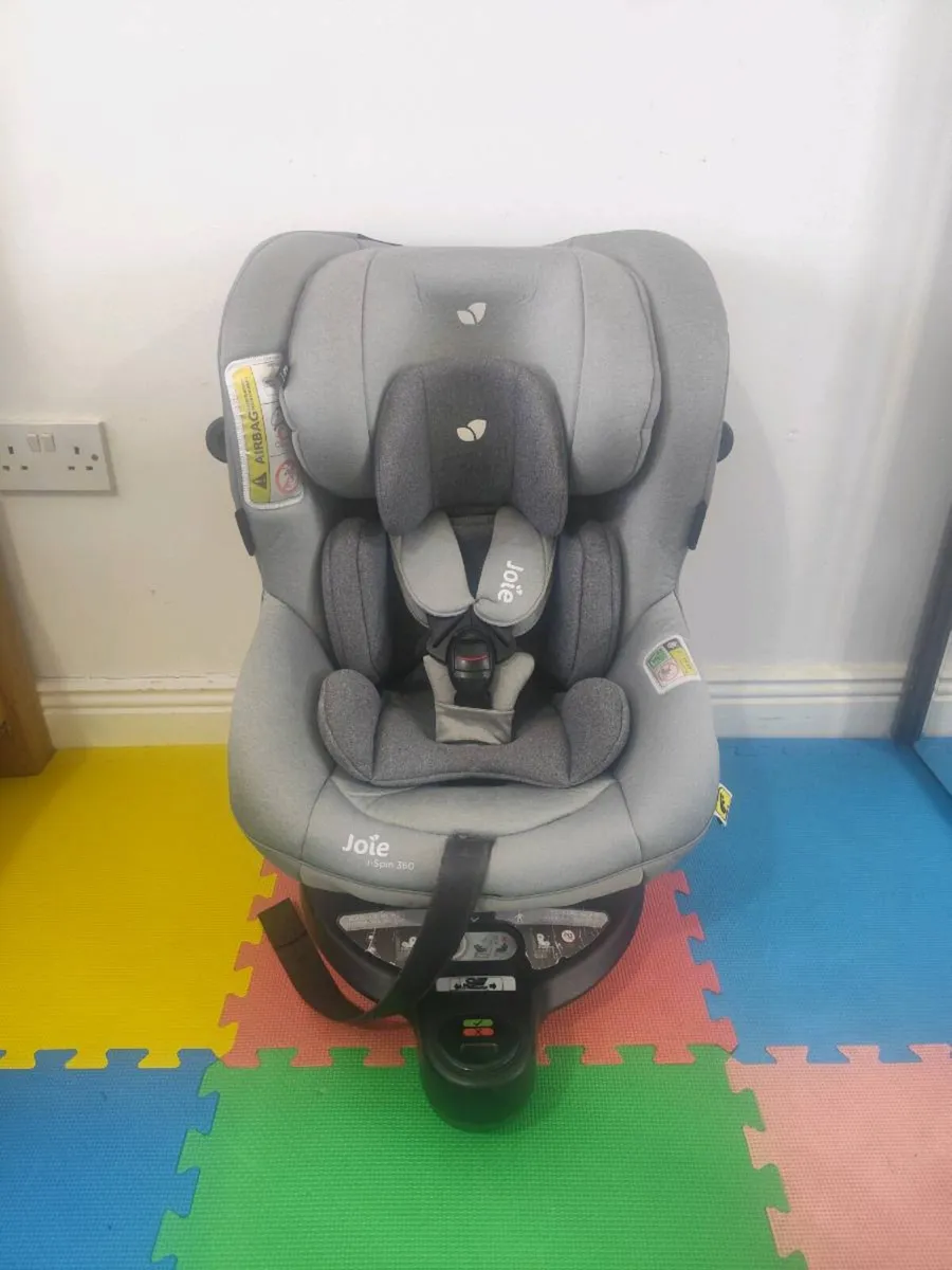 Joie i-spin 360 isofix car seat - Image 1