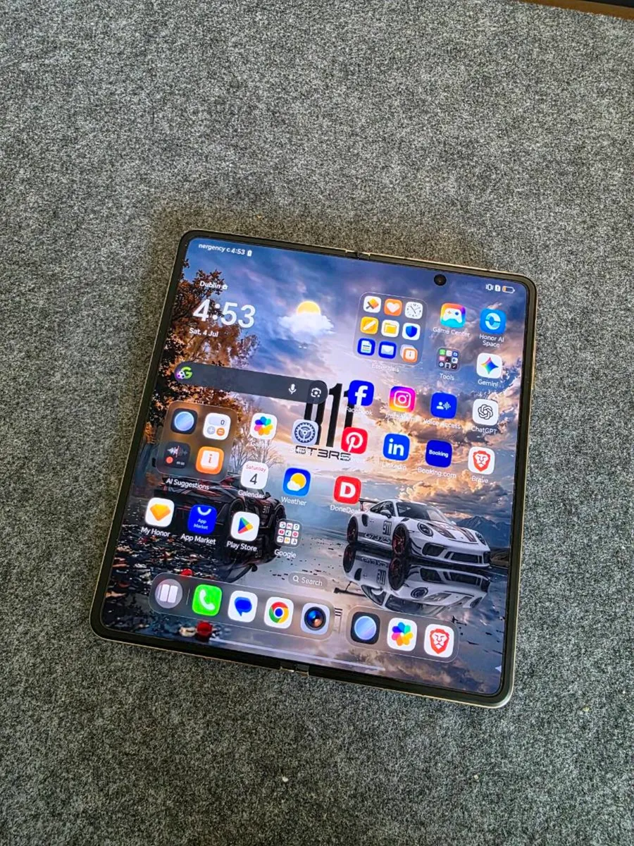 Honor Magic V5 foldable - Image 1
