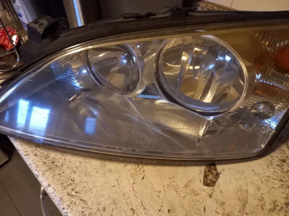 Head light for ford mondeo - Image 3