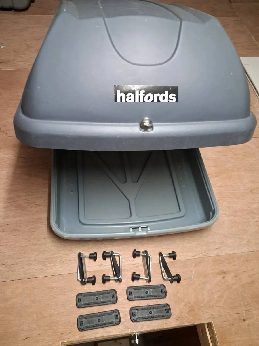 Roof box - Image 3