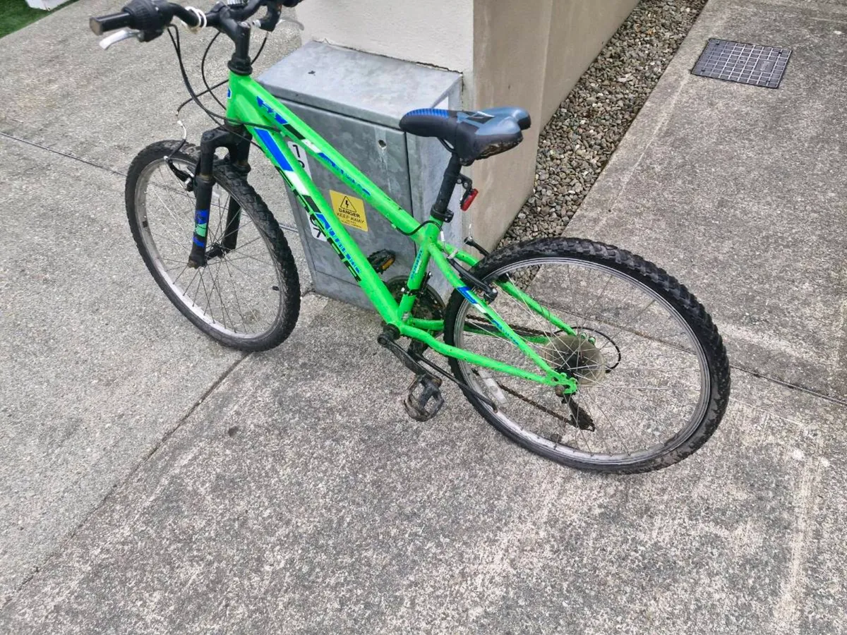 Boys bike for sale - Image 2
