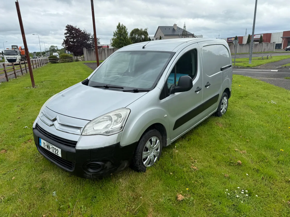 Citroen Berlingo 2011 DOE 11/26 - Image 3