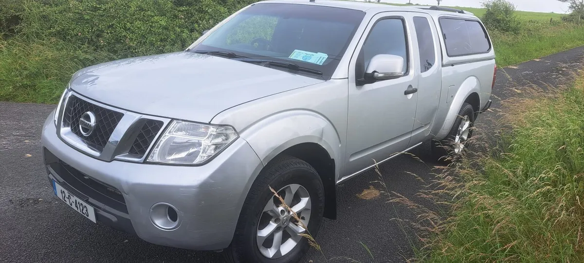 Nissan navara  DOE JULY 2027 - Image 4