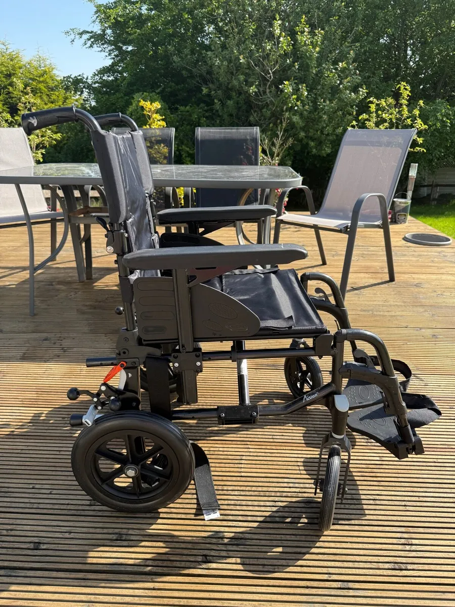 Foldable Manual Wheelchair Brand New Never Used - Image 4