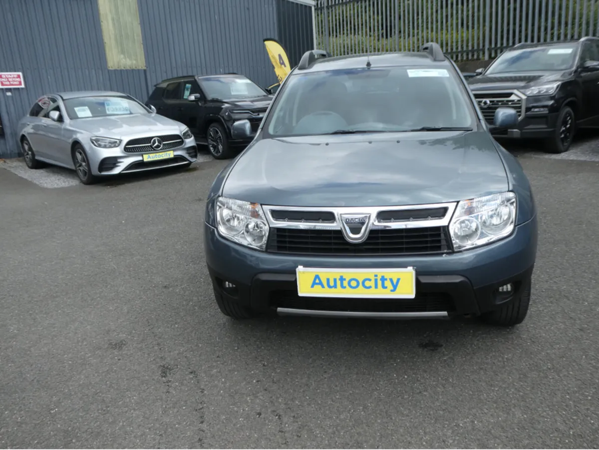 Dacia Duster SIGNATURE DCI 110 DOE 4/7 TAX 10/26 - Image 2