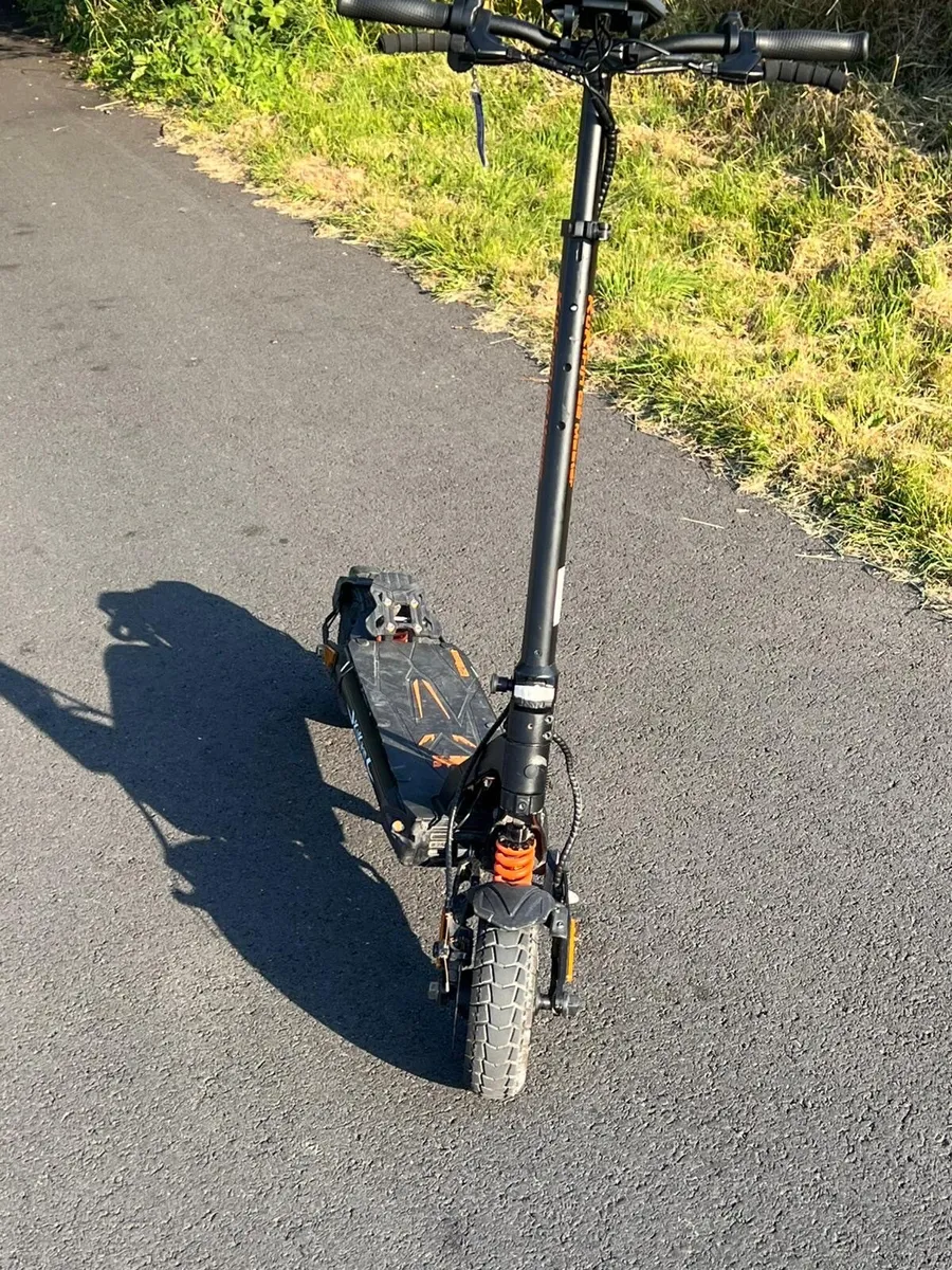 Scooter - Image 1