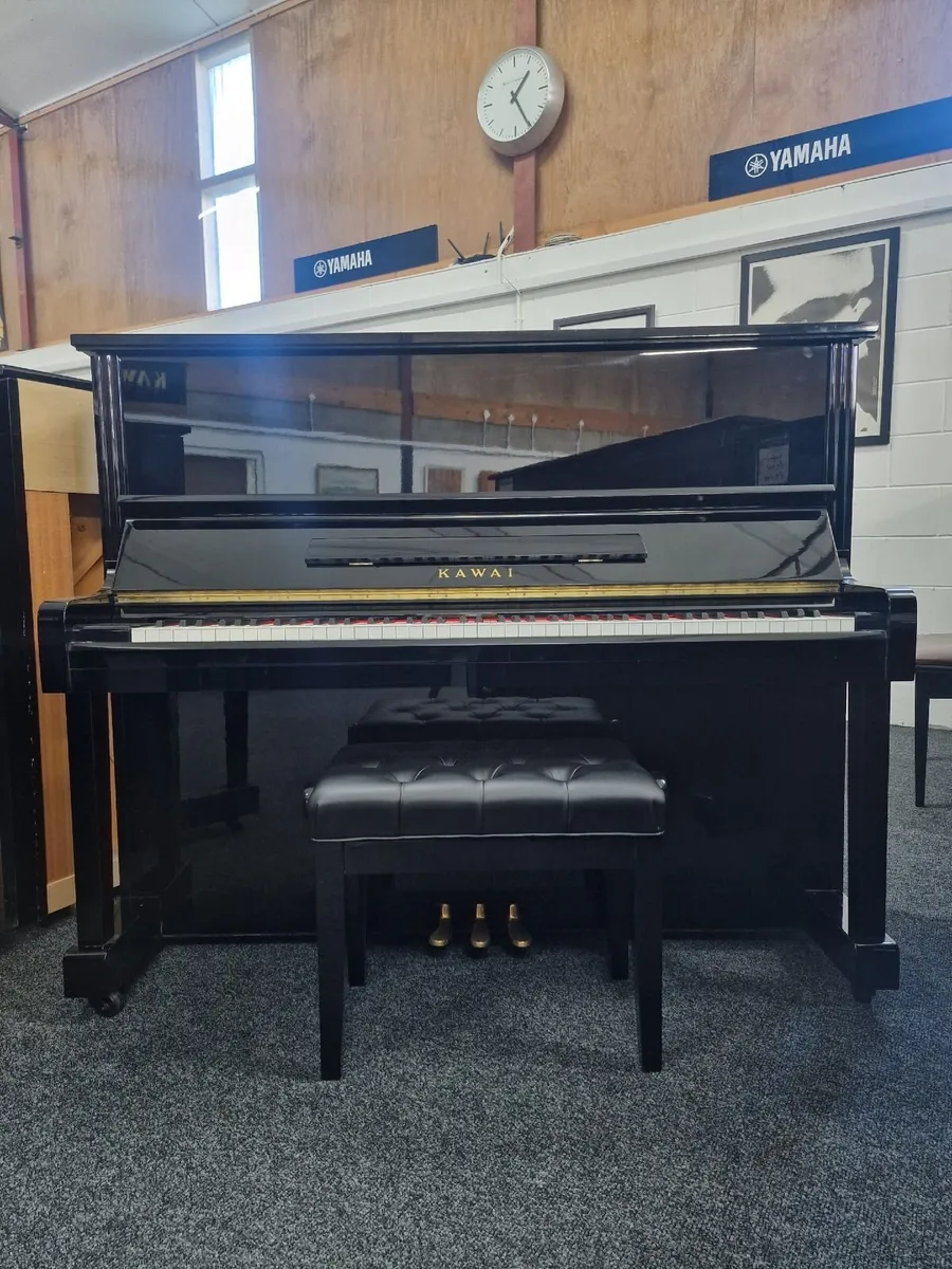 Kawai Upright Piano | BL-31 | Polished Black - Image 1