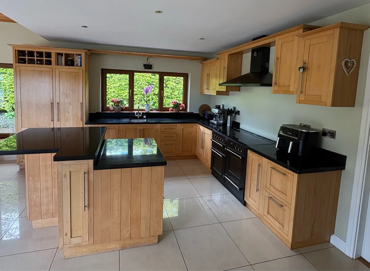 Solid Maple In-Frame Shaker Kitchen - Image 1