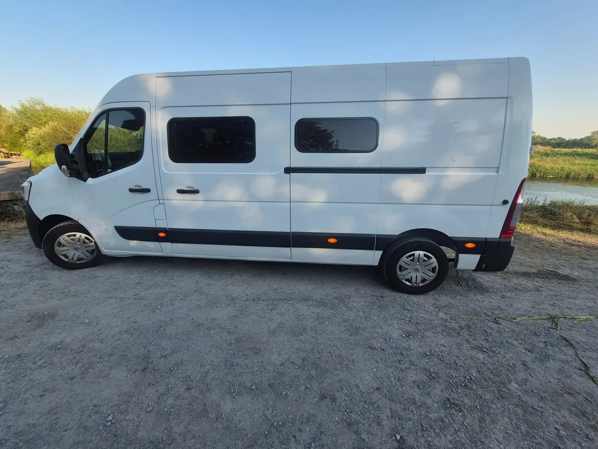 2021 Renault Master Camper - Image 1