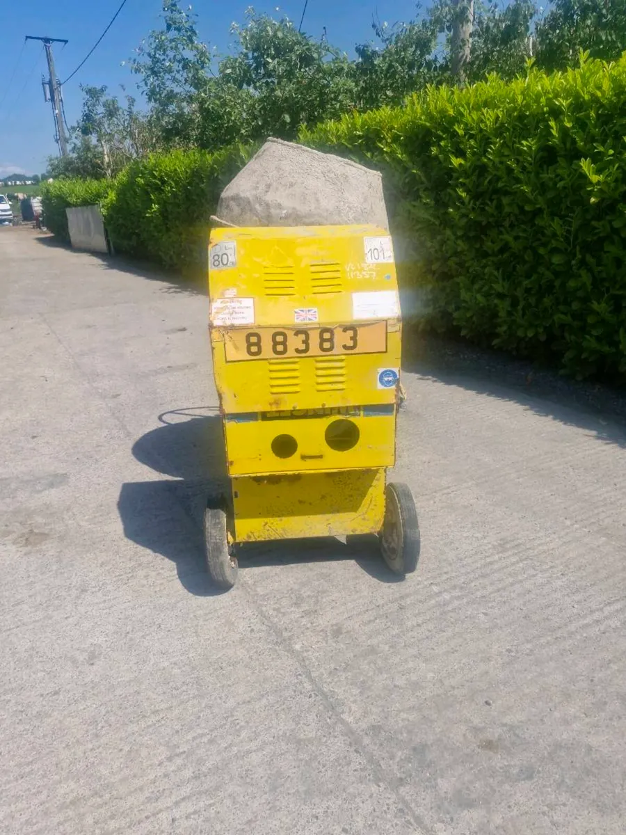 Cement mixer - Image 4