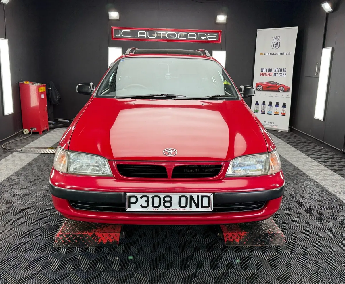 ** Toyota Carina E GS - 44k miles ** - Image 3