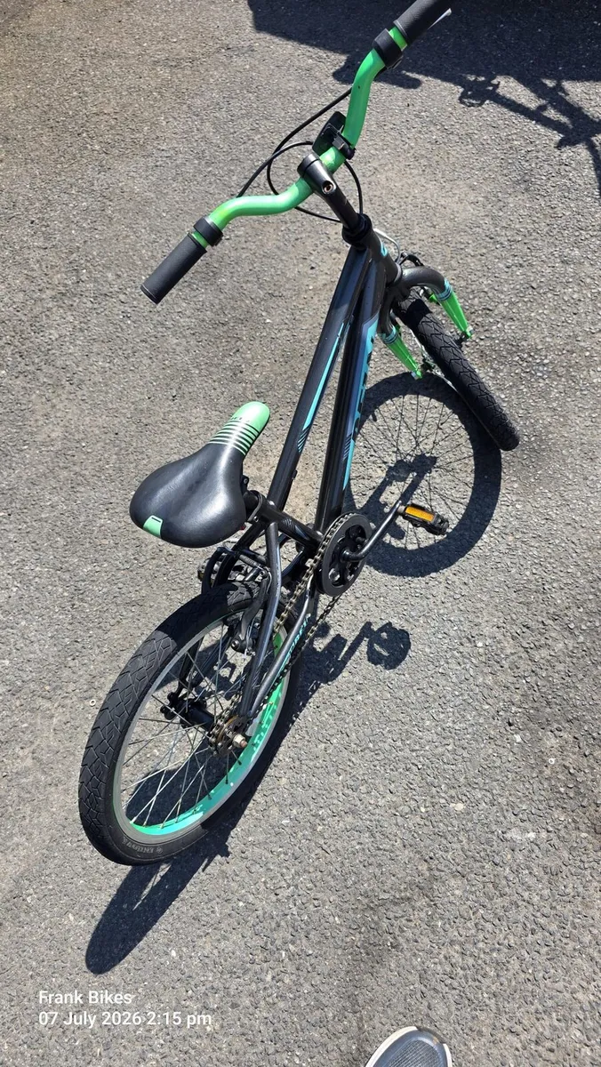 18" Kids Bike with Alloy Wheels - Image 3