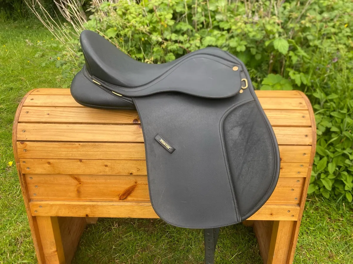 Wintec wide pony saddle adjustable - Image 3