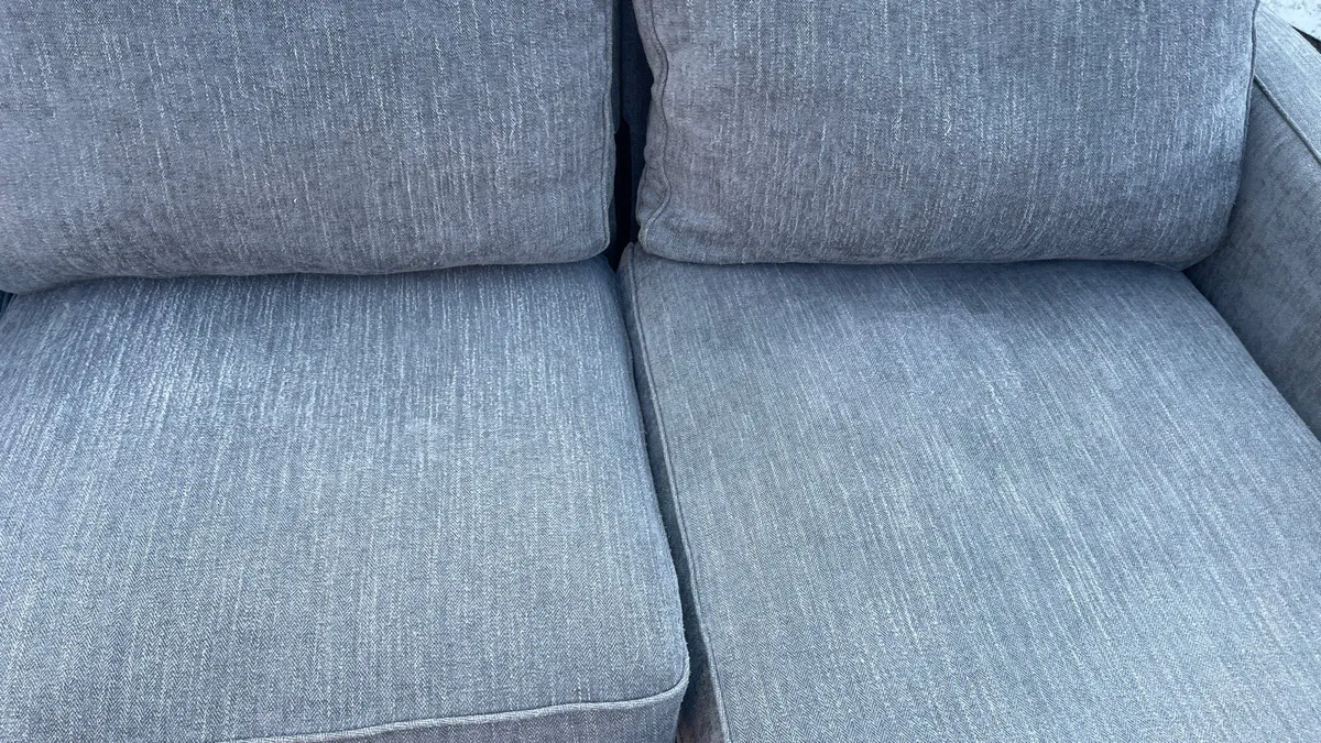 Large Ez living corner sofa - Image 2