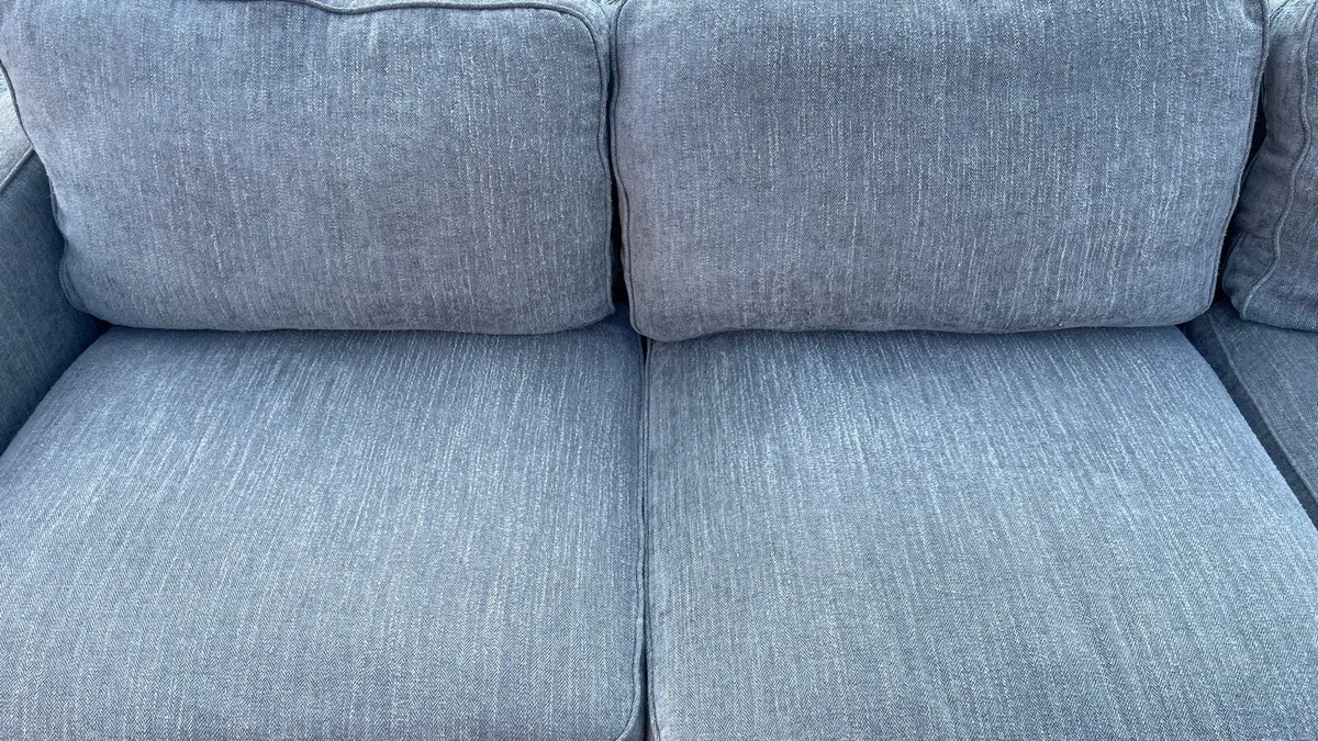 Large Ez living corner sofa - Image 3