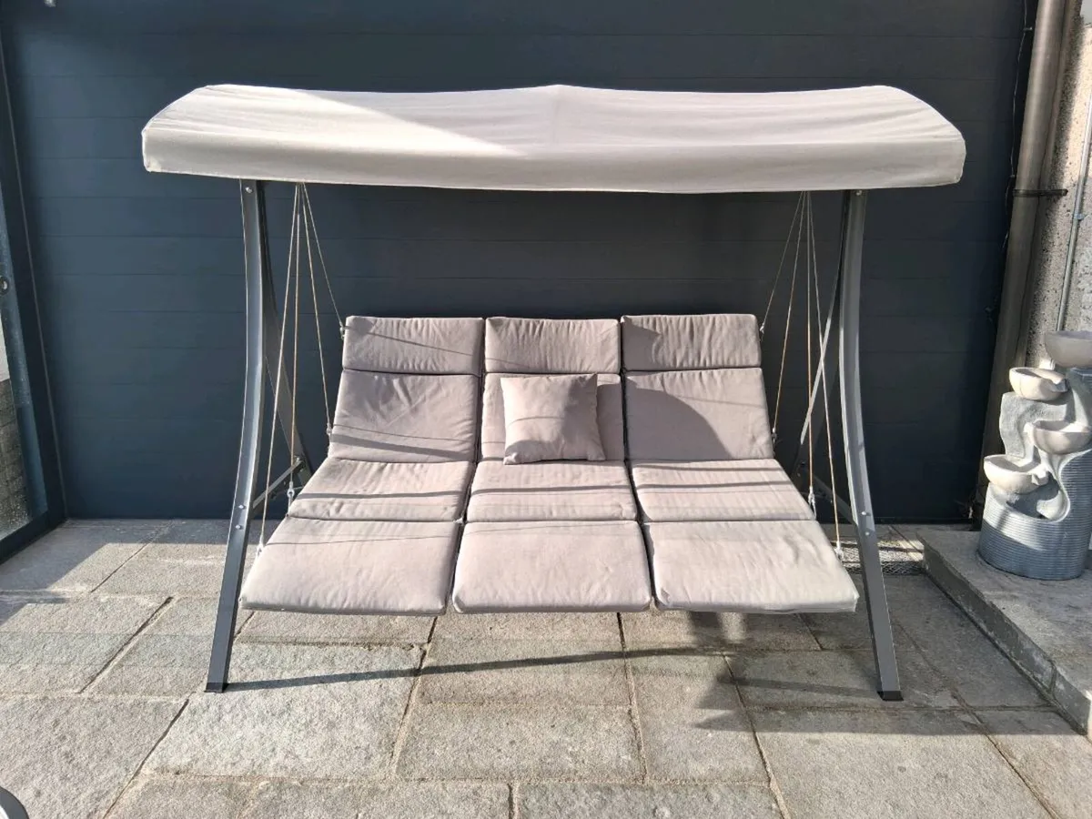 Swing Chair - Image 1