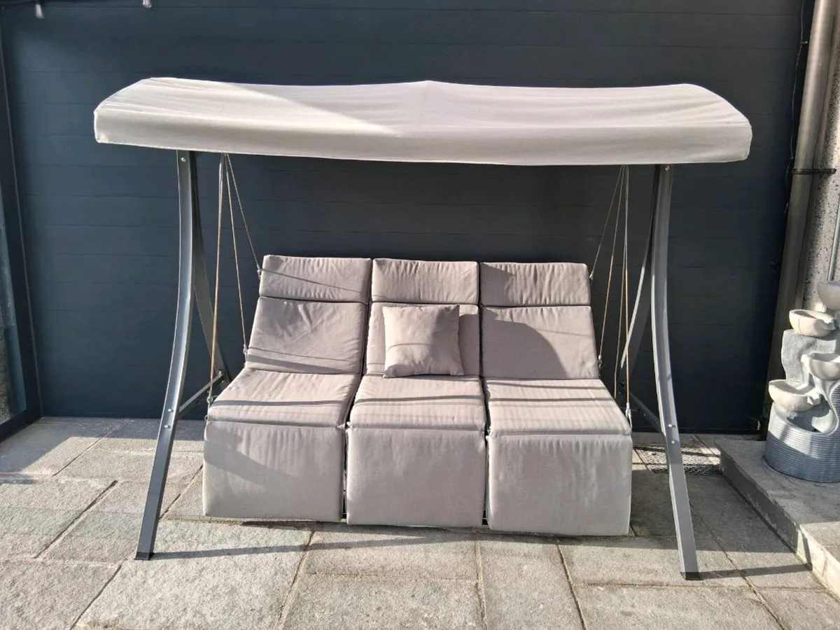 Swing Chair - Image 2