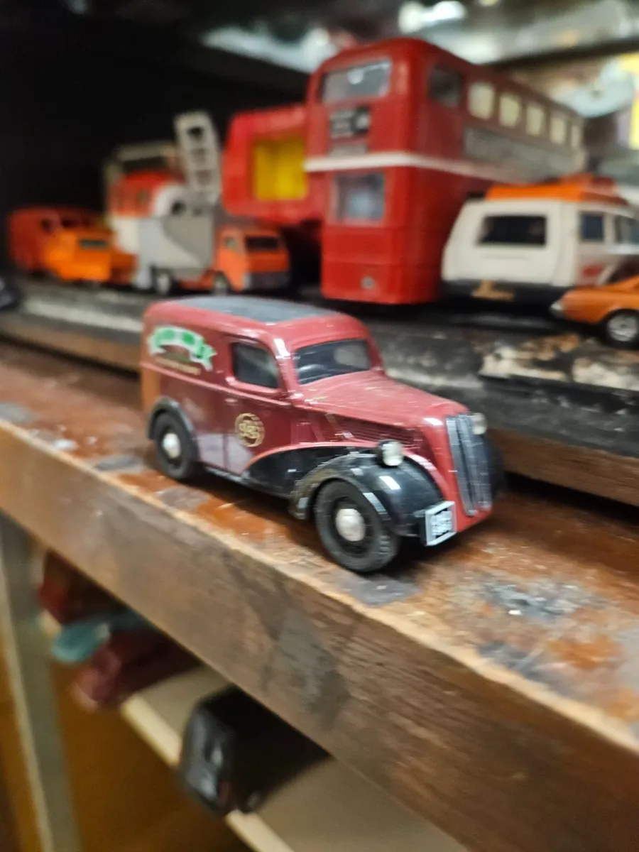 Corgi Van