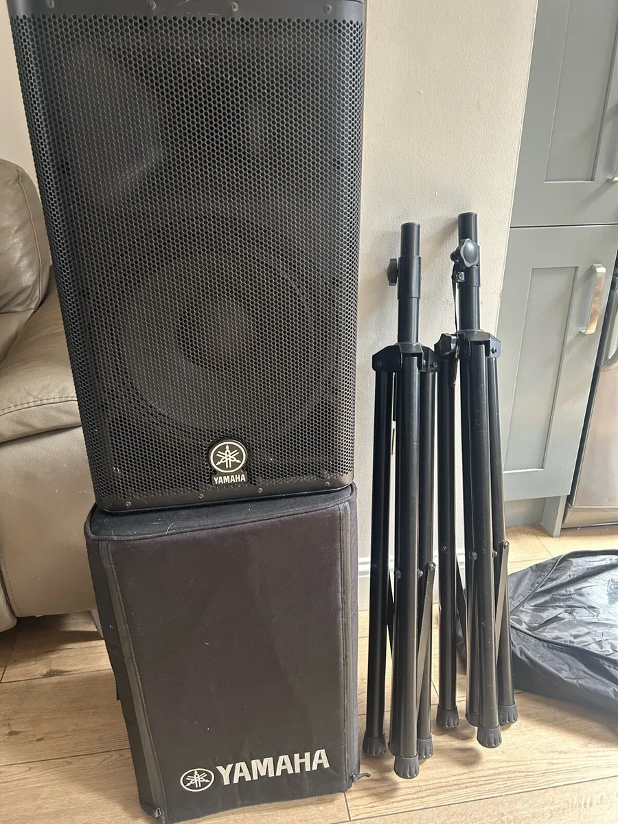 Yamaha DXR12 Loudspeakers and Stands - Image 1