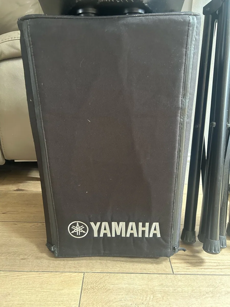 Yamaha DXR12 Loudspeakers and Stands - Image 3