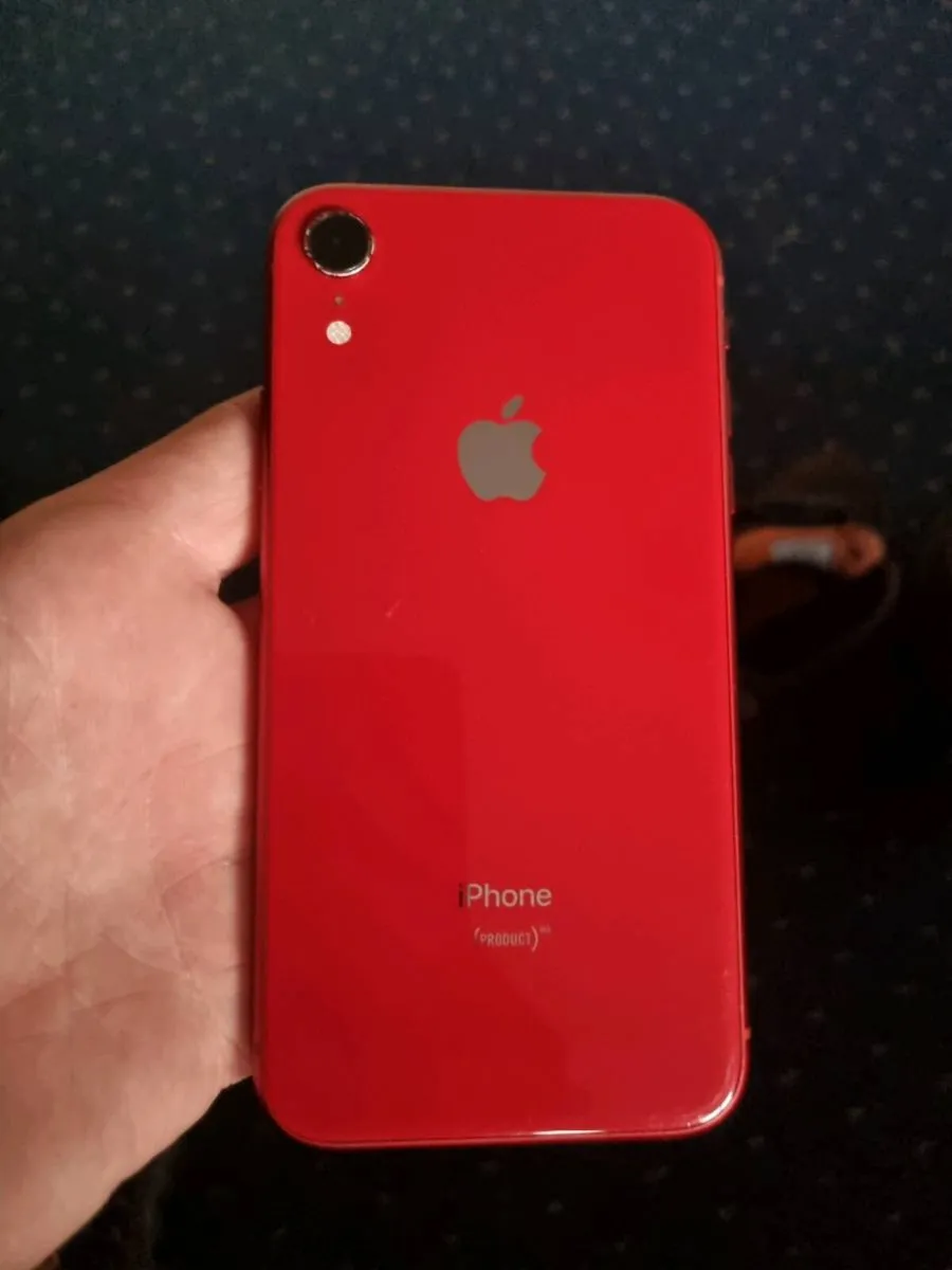 Iphone - Image 1