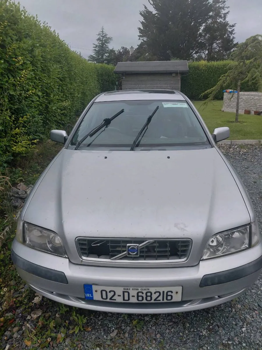 Vovlo S40 - Image 1