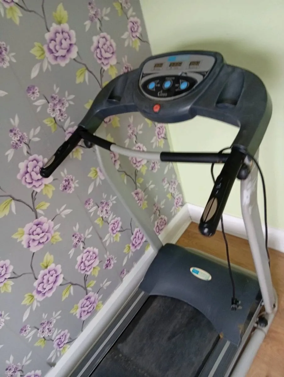 Treadmill - Image 4