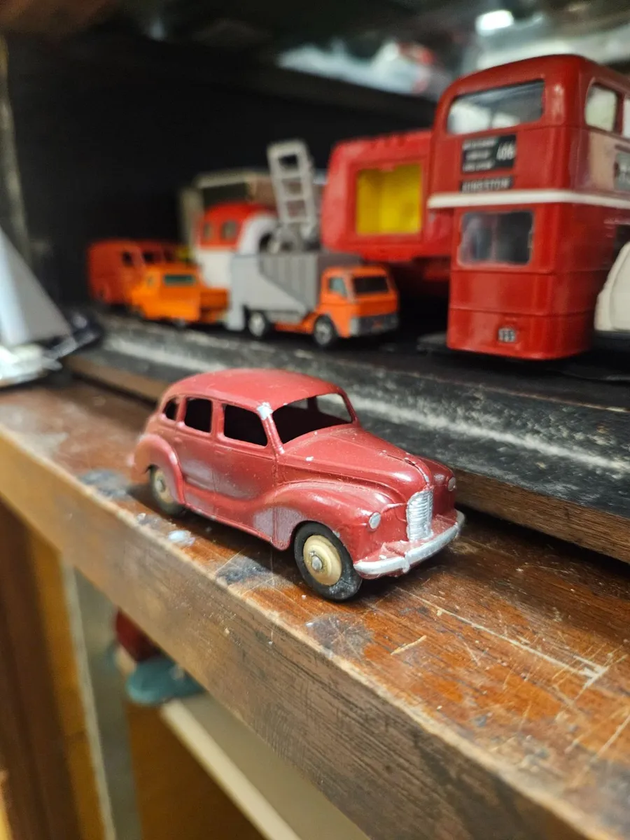 Dinky 1950's Car