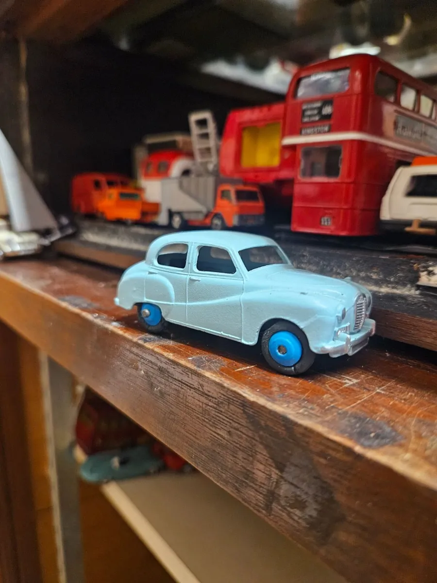 Dinky 1950's Car
