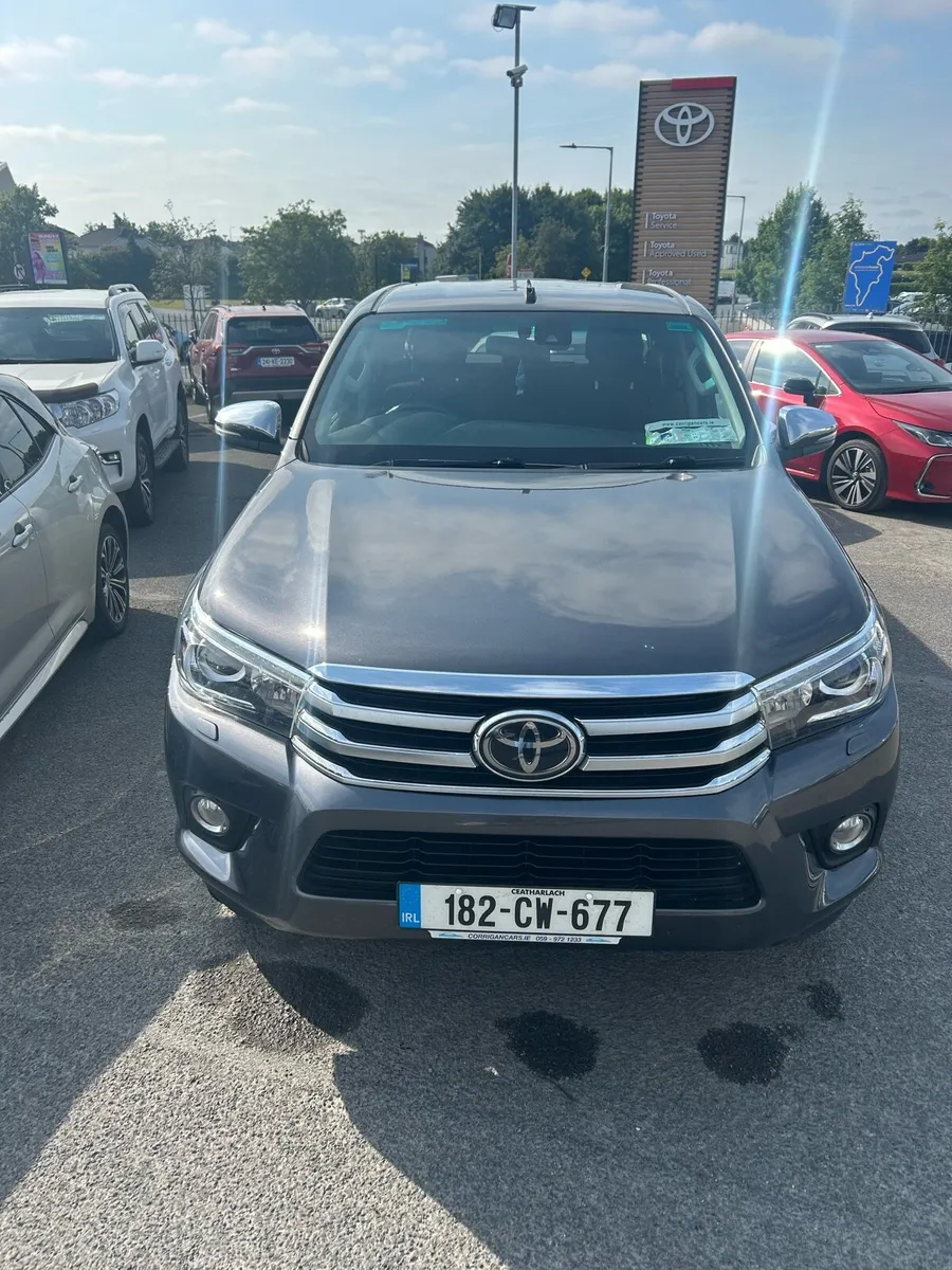 Toyota Hilux - Image 2