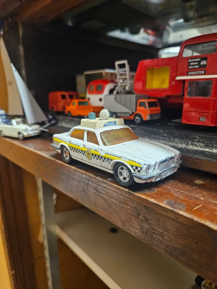 Matchbox Superkings Jaguar