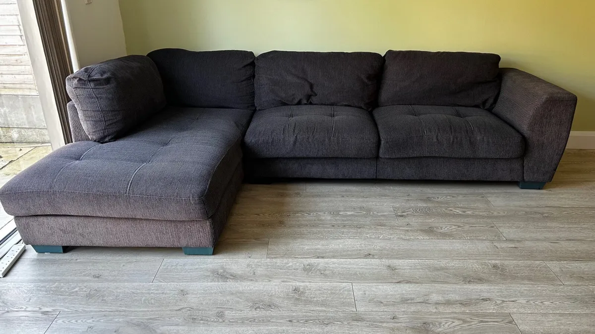 Couch - Image 1
