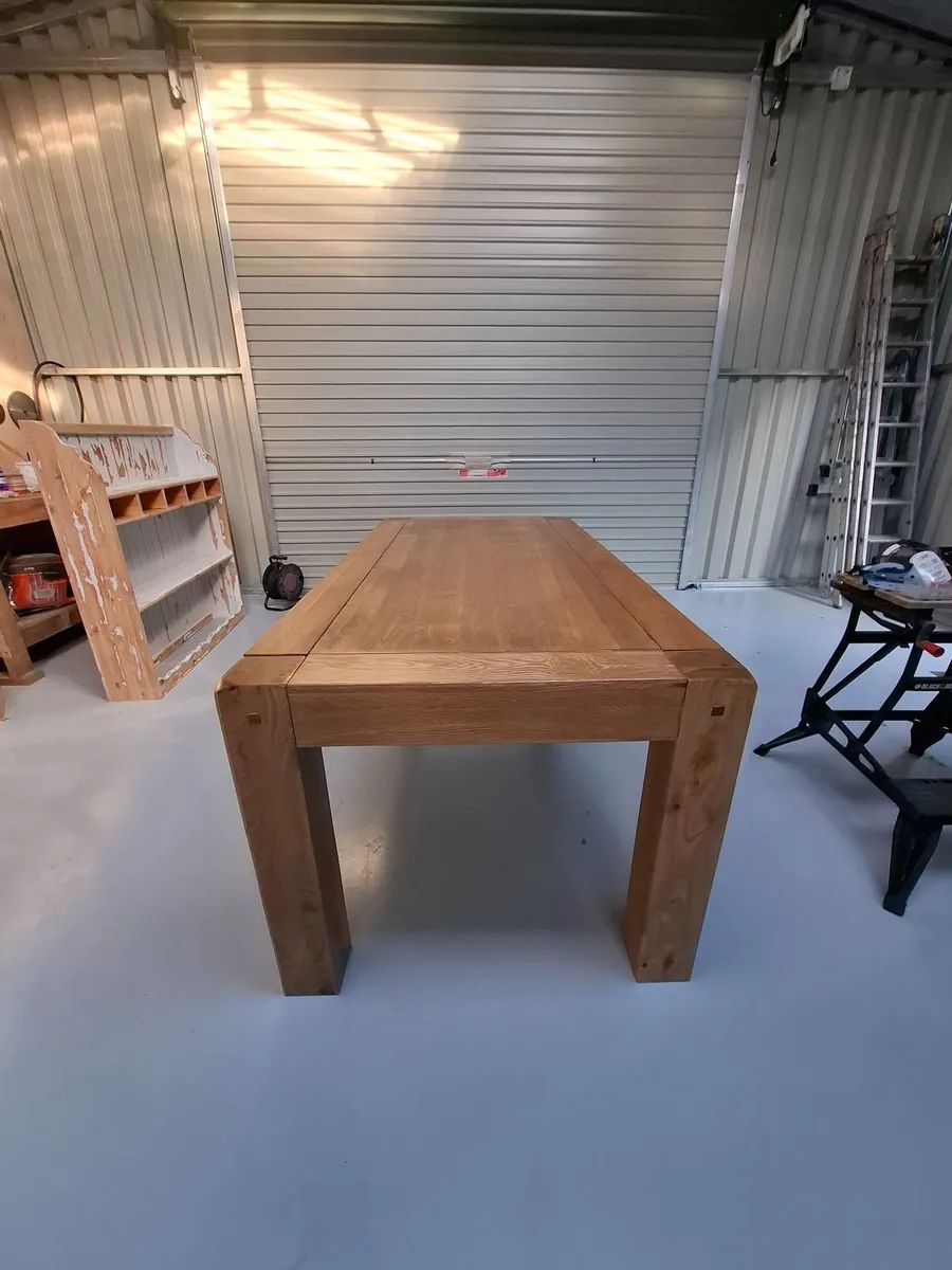 Solid Oak dinning table - Image 2
