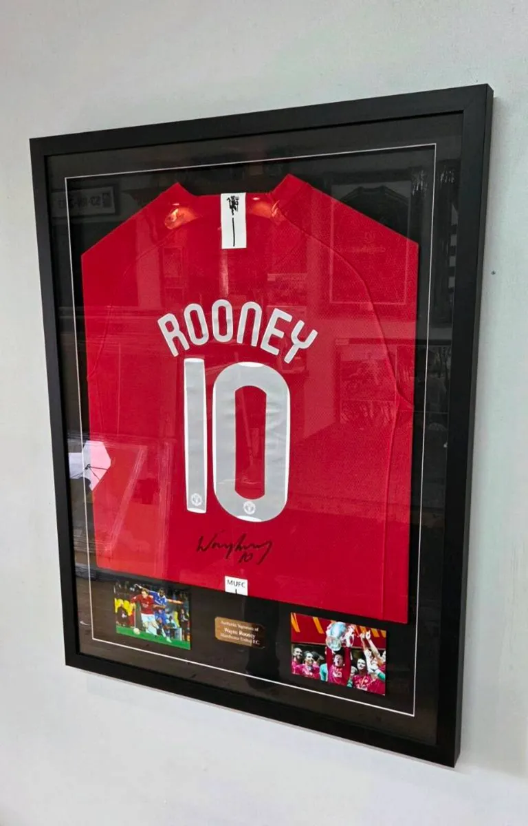 Wayne Rooney Manchester Utd 08 CL Winners shirts - Image 4