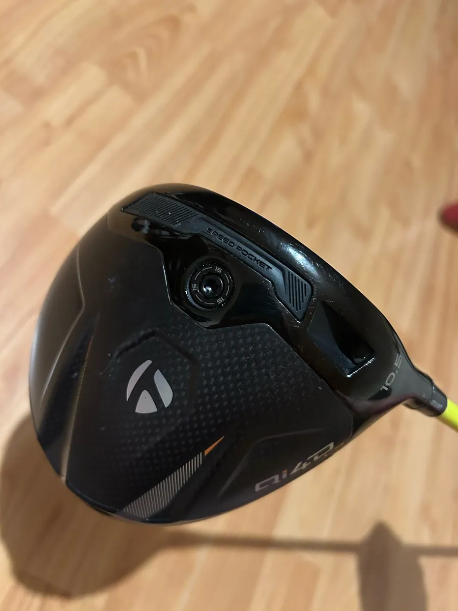 Taylormade Qi4D Driver - Image 1