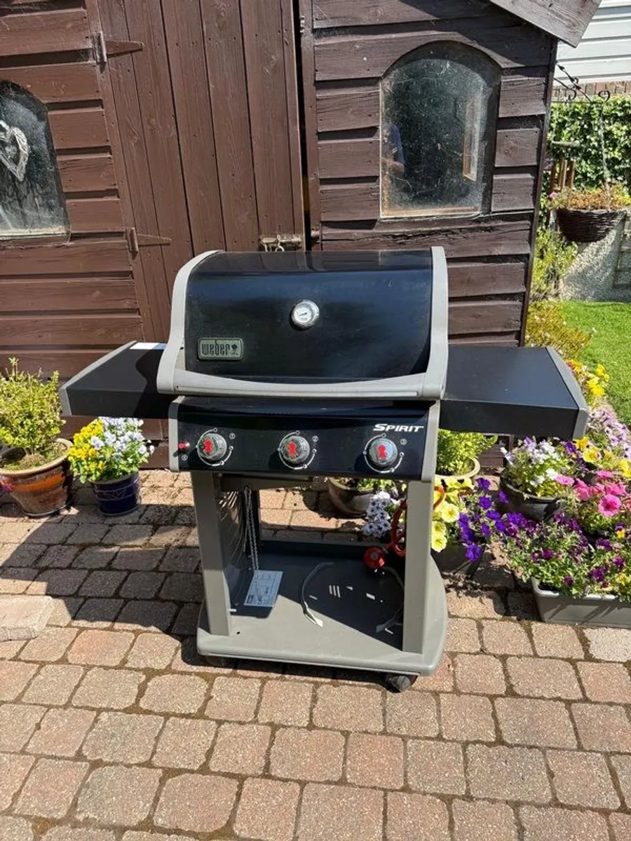 Weber Spirit Classic E-310 3 Burner Gas BBQ - Image 1