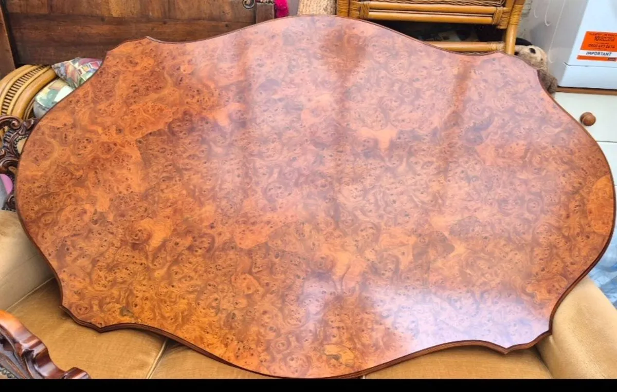 Vintage burr walnut dining table - Image 3