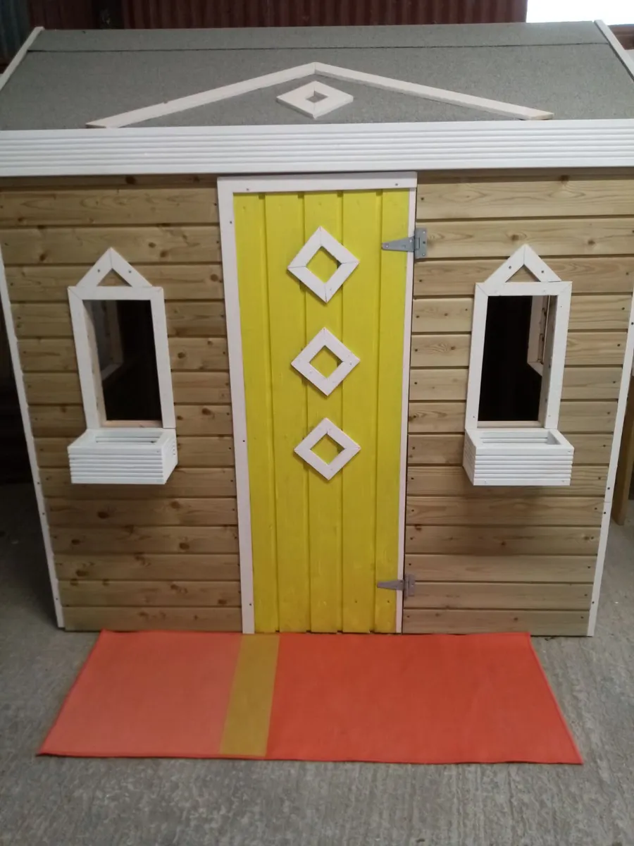 Play house - Image 1