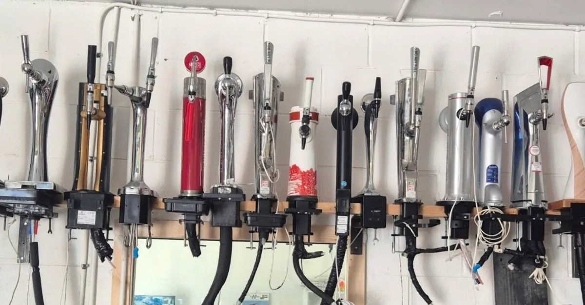 Beer taps - Image 3