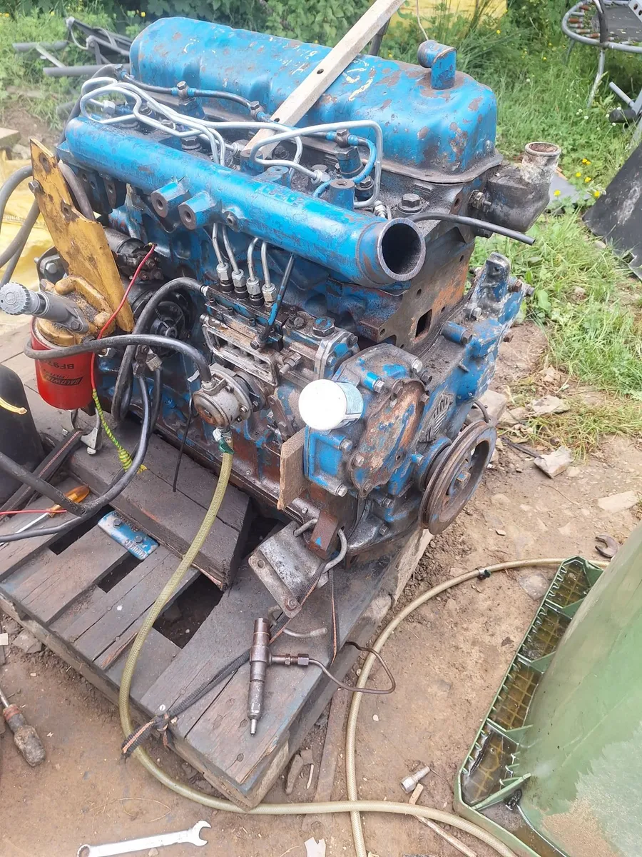 Ford 6610 Engine - Image 1