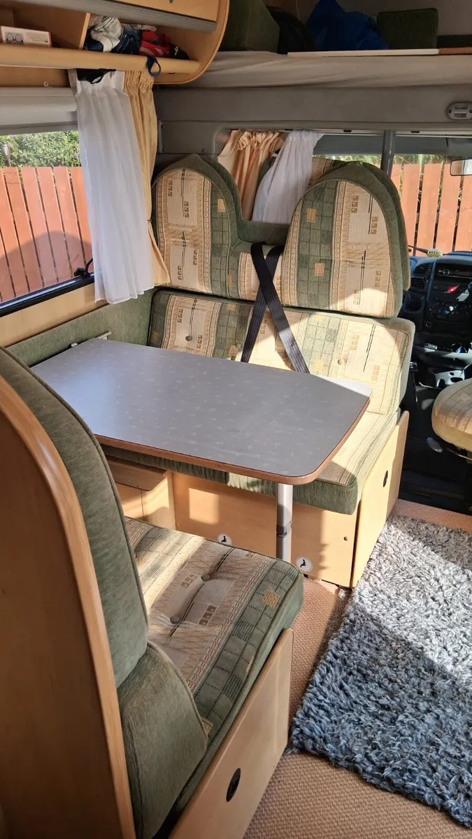 Camper van - Image 4