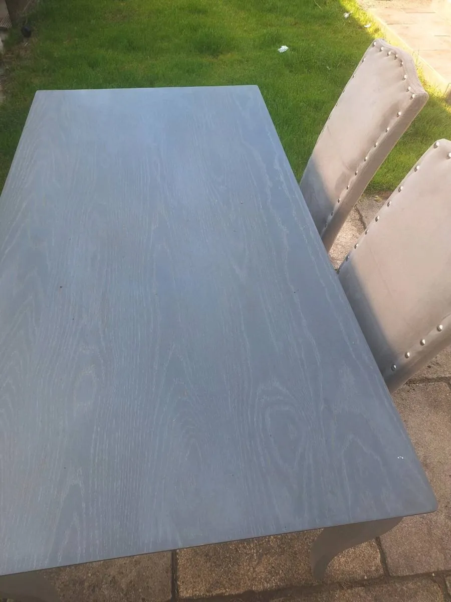 Kitchen table - Image 3