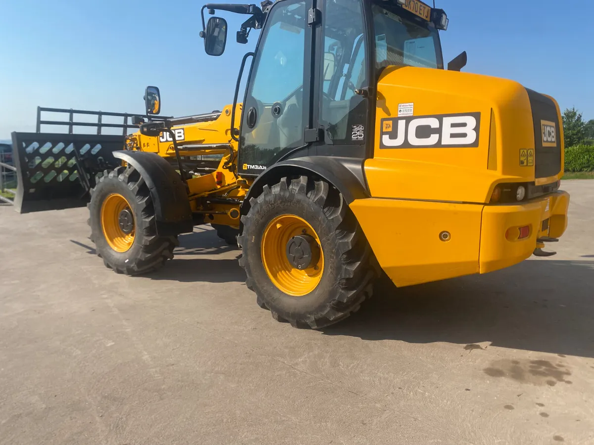 2020 JCB TM320s - Image 3