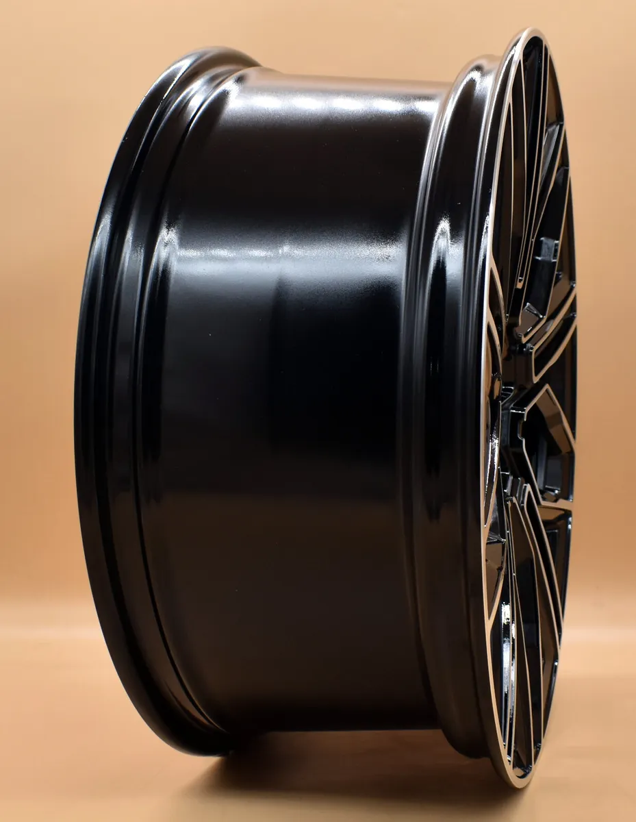22" F22M Style Alloy & Tyre Package for BMW X5 G05 - Image 3