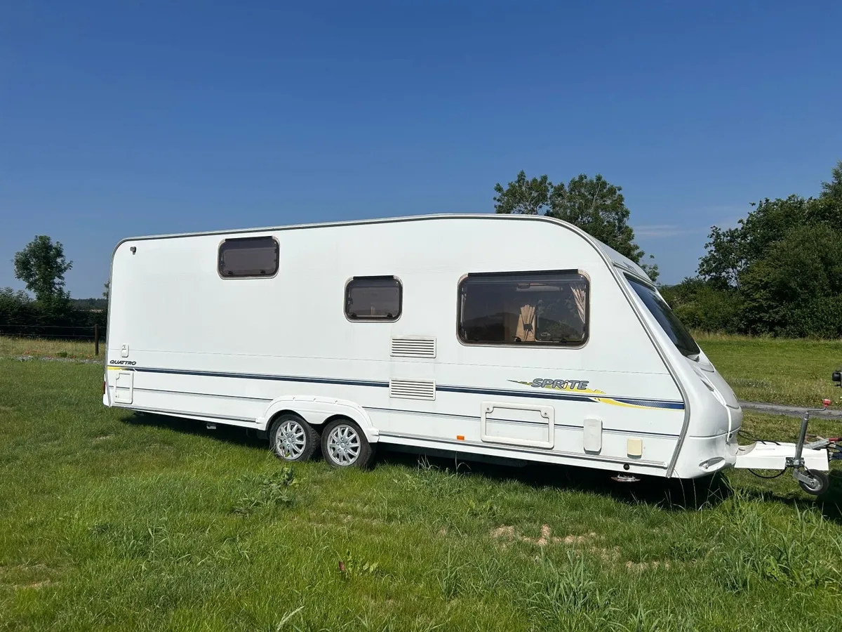 Caravan Sprite Quattro 6-Bed - Image 1