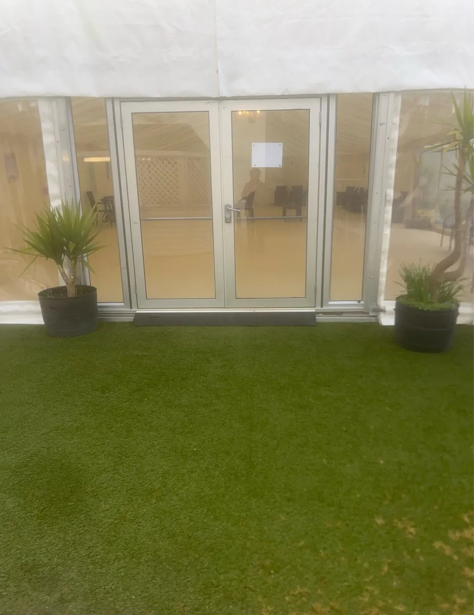 Marquee doors - Image 2