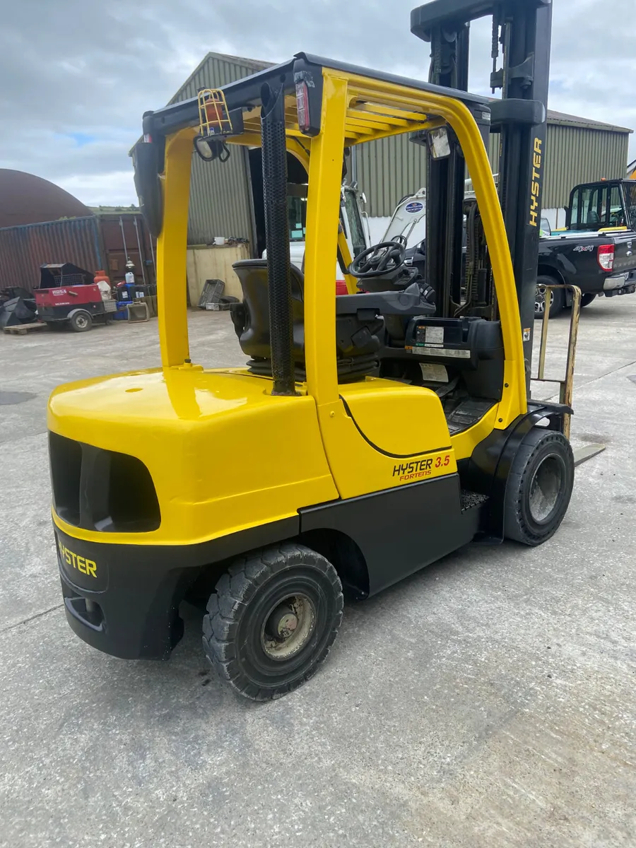 Hyster Forklift - Image 1