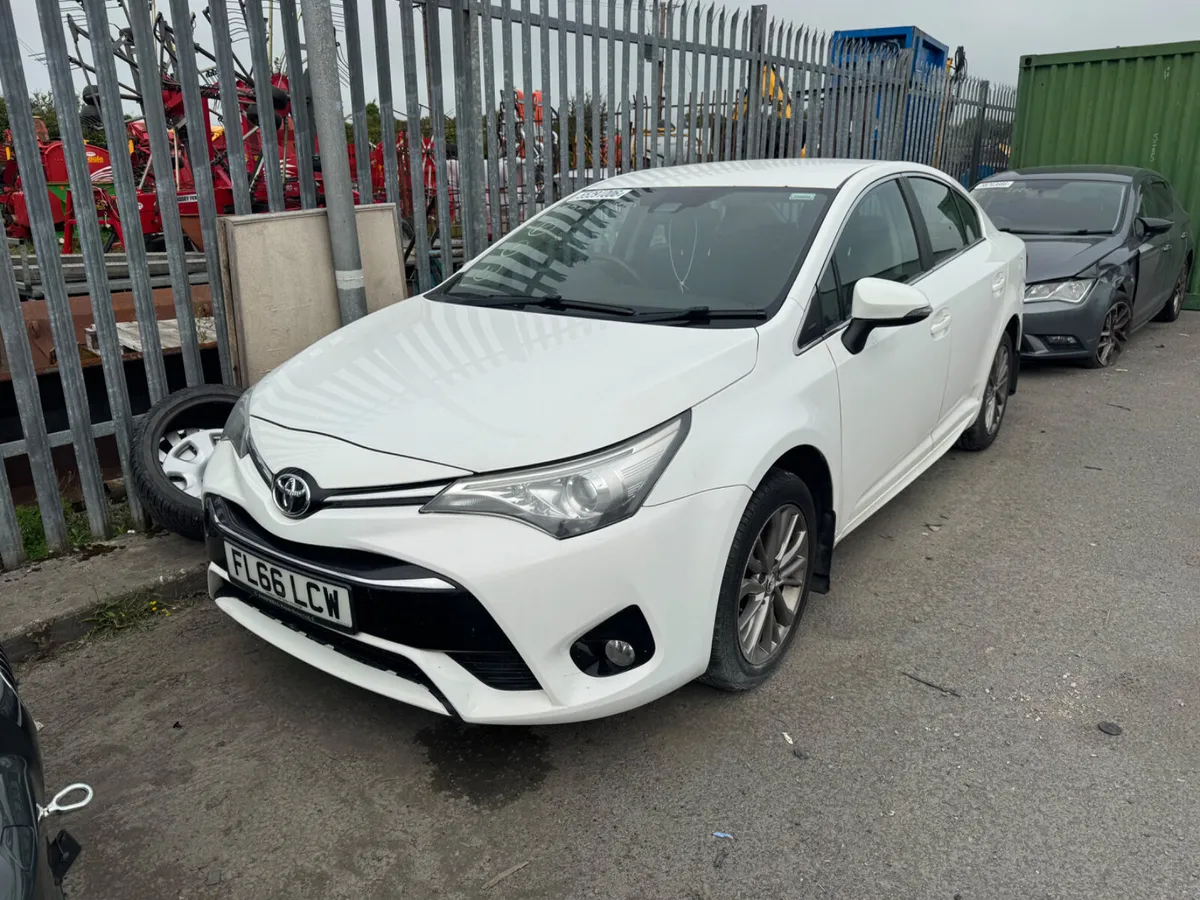 2016 Toyota Avensis 1.6D BREAKING / PARTS - Image 1